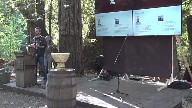 Outdoor talk with slides on two screens